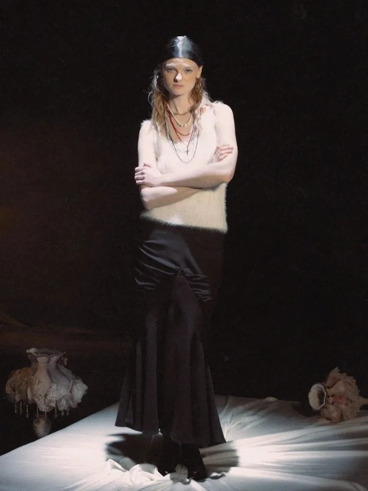 Neros Cubic Cut Pleated Slim Long Half Skirt【s0000006449】